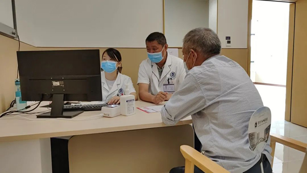 单日接诊近千人:重庆全域肿瘤医院今日全面开诊