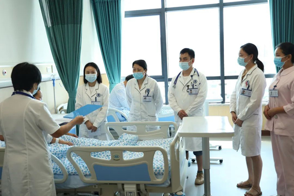 单日接诊近千人:重庆全域肿瘤医院今日全面开诊